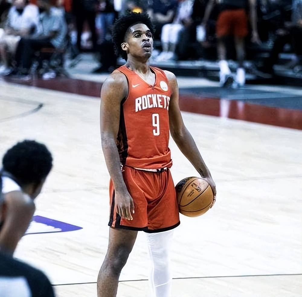 包含Uzi巅峰对决，巴特勒与90激战澳大利亚队分钟，出色防守胜负难料！的词条-bet365app下载